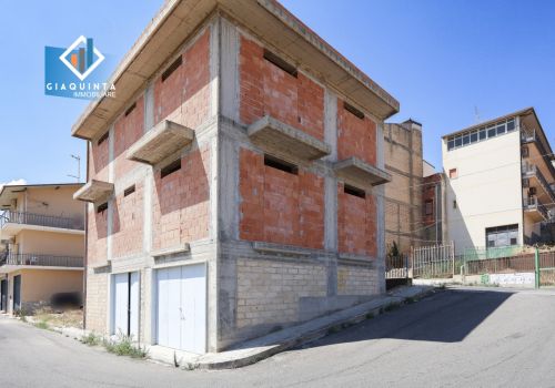 CASA IN CORSO DI COSTRUZIONE 190MQ + AMPIO GARAGE E TERRAZZO/VIA GIOBERTI – PALAGONIA – Rif. CTNGSP2025